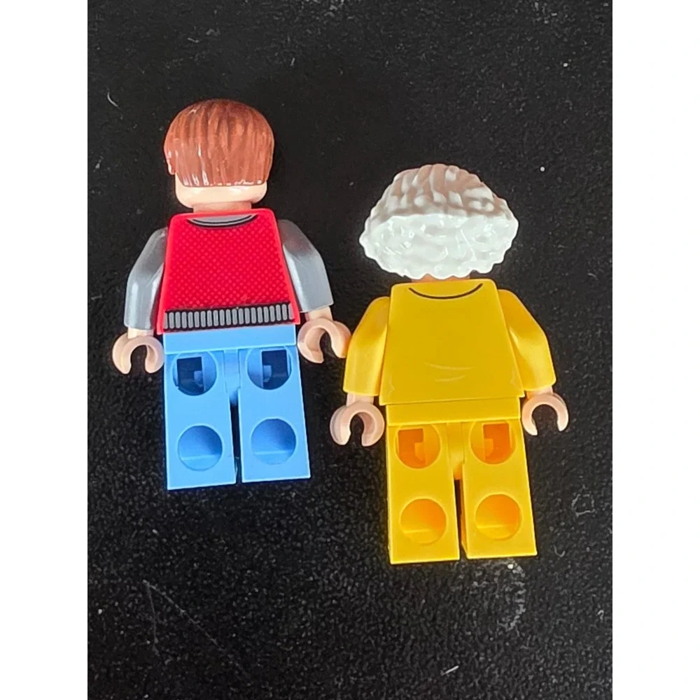 Lego 10300 Back to the Future Marty McFly and Doc Brown Minifigures Set
